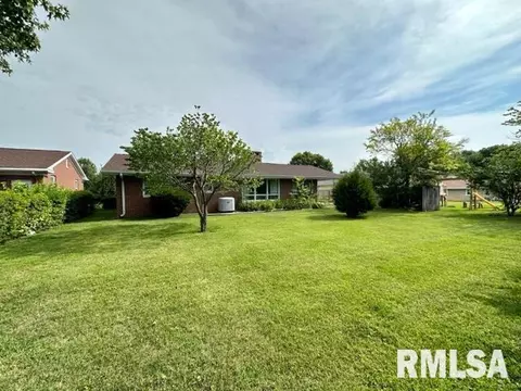 9 Greencastle Cir, Springfield, IL 62712 photo 5