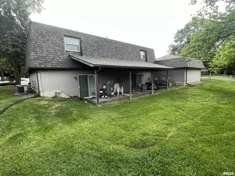 511 Avondale Dr, Springfield, IL 62704 photo 11
