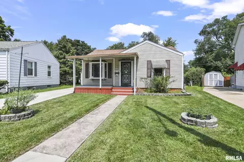 1801 S Street Ct, Springfield, IL 62703