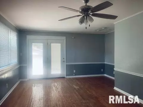 1837 W Iles Ave, Springfield, IL 62704 photo 5