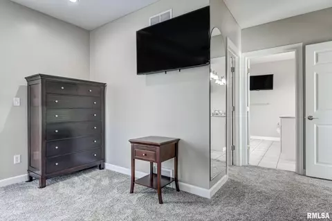 7215 Wentworth Dr, Springfield, IL 62711 photo 22