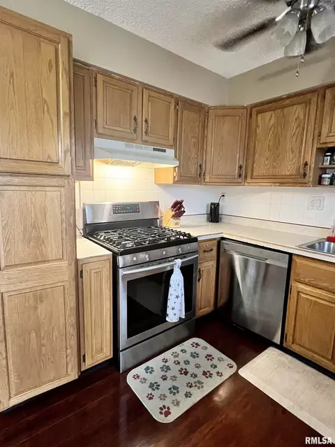 2241 Eleanor Ave, Springfield, IL 62702 photo 10