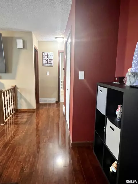 2241 Eleanor Ave, Springfield, IL 62702 photo 13