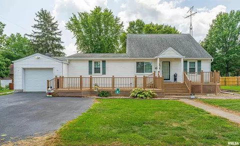 108 E Harry St, Mount Pulaski, IL 62548 photo 25