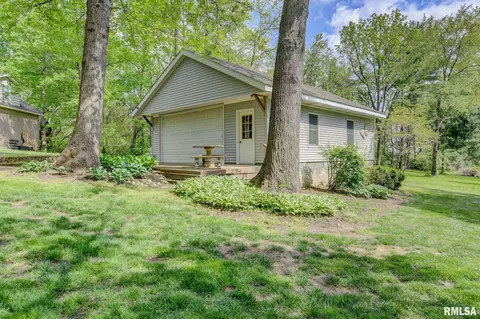 6830 S Stephenson Ln, Springfield, IL 62707 photo 9