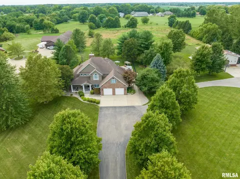 59 Carole Rd, Springfield, IL 62711