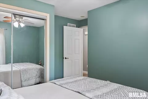 811 W Dorlan Ave, Springfield, IL 62702 photo 17