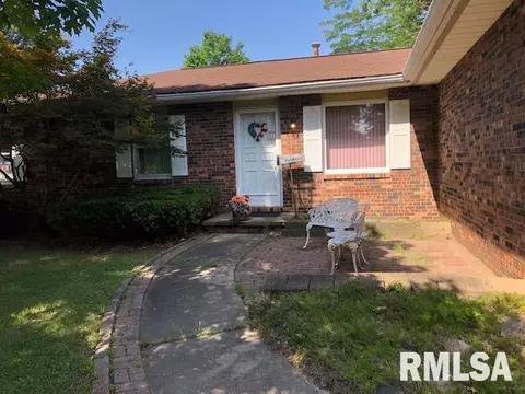 3319 Kimberly Dr, Springfield, IL 62704 photo 2