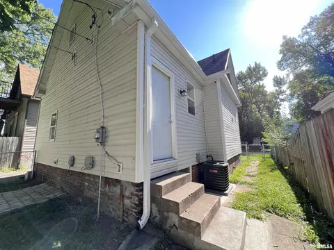 1315 S Pasfield St, Springfield, IL 62704 photo 16