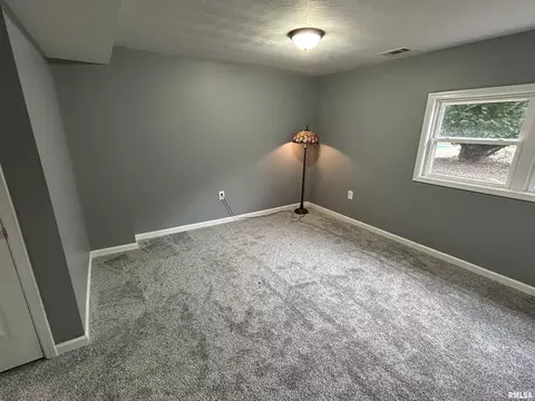 1909 Creighton Rd, Springfield, IL 62703 photo 19