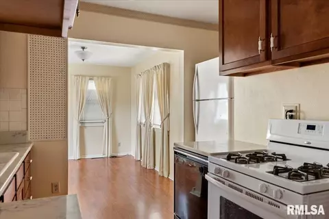 2920 S 4th St, Springfield, IL 62703 photo 9