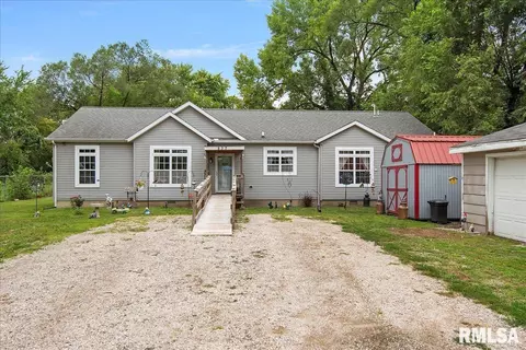 837 Forrest Ave, Springfield, IL 62702