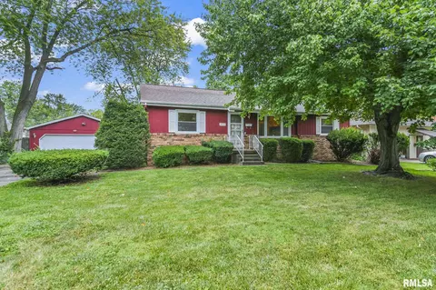 3235 S 2nd St, Springfield, IL 62703