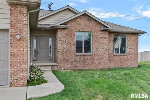 5420 Jaeger Dr, Springfield, IL 62707 photo 2