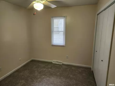 1236 N Bengel St, Springfield, IL 62702 photo 6