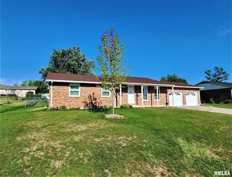 53 Homestead Rd, Hannibal, MO 63401