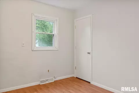 2 Lilac Ln, Springfield, IL 62702 photo 18
