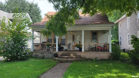 116 N State St, Springfield, IL 62702