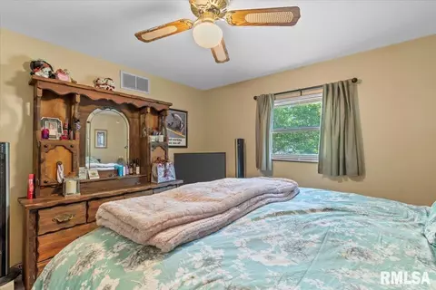 34 Providence Ln, Springfield, IL 62711 photo 29