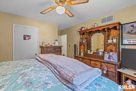 34 Providence Ln, Springfield, IL 62711 photo 28