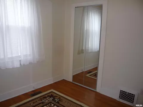 421 Cross St, Springfield, IL 62703 photo 13