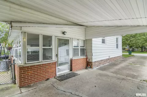 1505 Cottonwood St, Springfield, IL 62703 photo 4