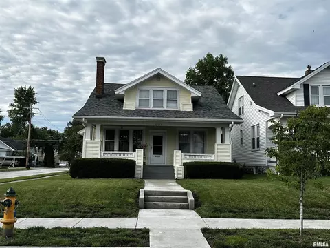 2001 Ohio St, Quincy, IL 62301