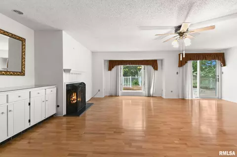 4585 E Powers Blvd, Decatur, IL 62521 photo 16