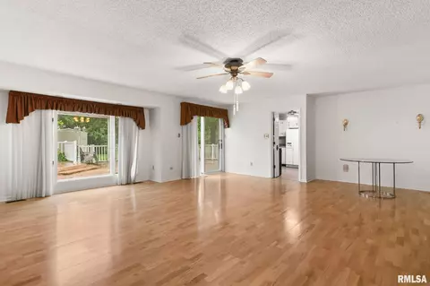 4585 E Powers Blvd, Decatur, IL 62521 photo 17