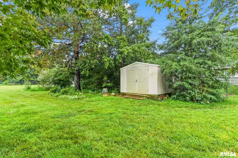 4585 E Powers Blvd, Decatur, IL 62521 photo 39