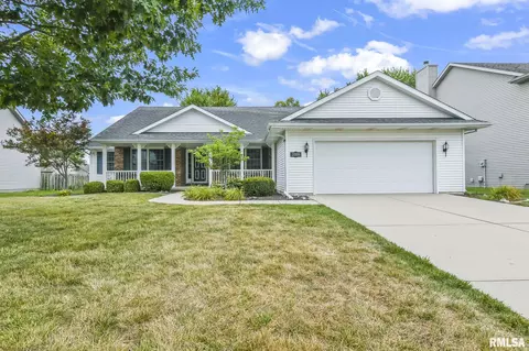 3909 Huxley Dr, Springfield, IL 62711 photo 2