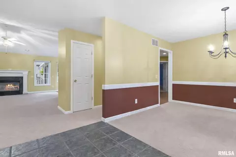 3909 Huxley Dr, Springfield, IL 62711 photo 17