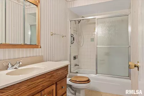 2208 Keokuk Dr, Springfield, IL 62702 photo 28