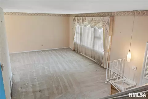 2208 Keokuk Dr, Springfield, IL 62702 photo 7