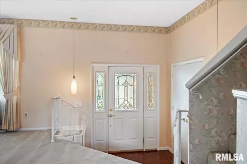 2208 Keokuk Dr, Springfield, IL 62702 photo 8