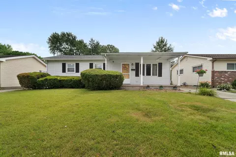 36 Foresters Ln, Springfield, IL 62704