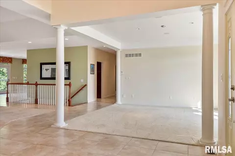 1240 Golf Crest Ct, Springfield, IL 62707 photo 6