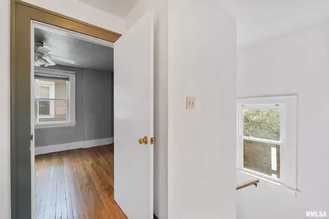 1729 Holmes Ave, Springfield, IL 62704 photo 21
