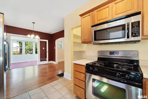 1729 Holmes Ave, Springfield, IL 62704 photo 15