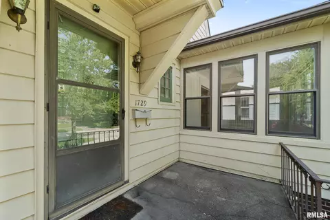 1729 Holmes Ave, Springfield, IL 62704 photo 3