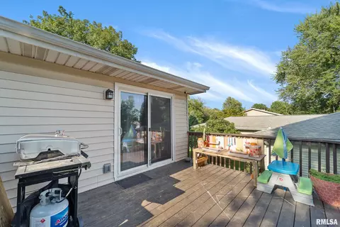 1912 Croydon Dr, Springfield, IL 62703 photo 4