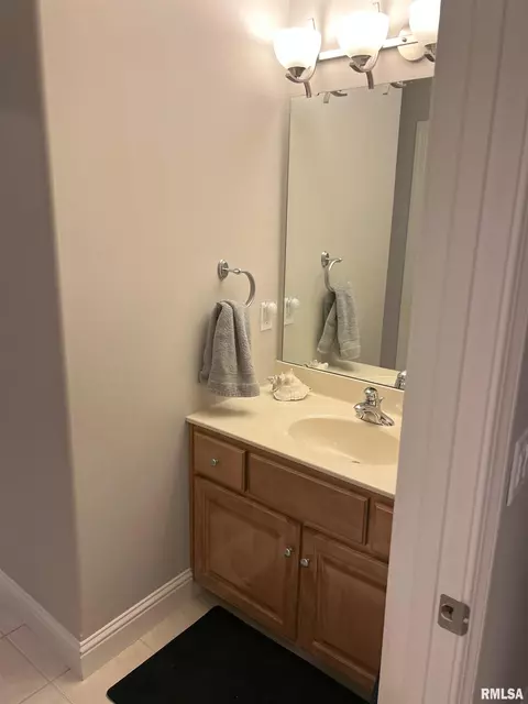 1211 Churchill Rd, Springfield, IL 62702 photo 34