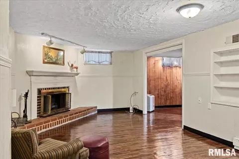 2308 S Pasfield St, Springfield, IL 62704 photo 32