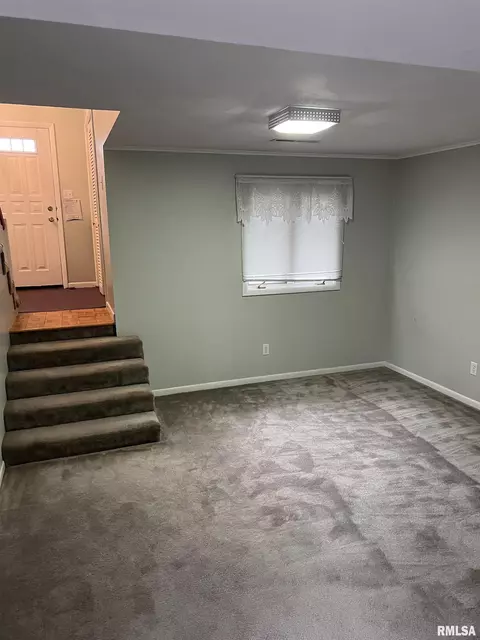 3122 Olympic Dr, Springfield, IL 62704 photo 17