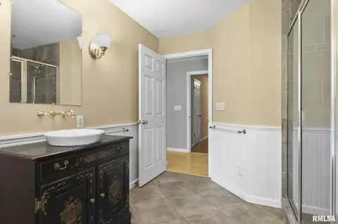 137 Cypress Point Dr, Springfield, IL 62704 photo 27