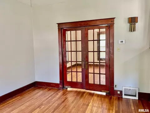 1709 E Reynolds St, Springfield, IL 62702 photo 9