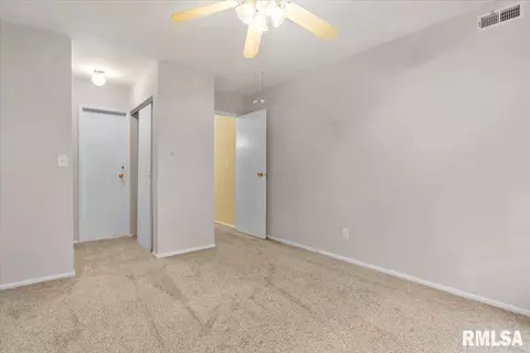 12 Oakbend Ct, Springfield, IL 62704 photo 22