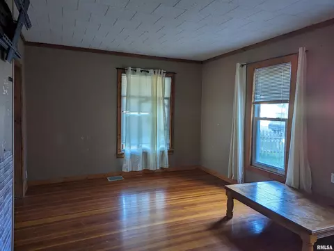 15 N Main St, Basco, IL 62313 photo 13