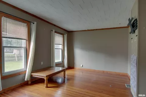 15 N Main St, Basco, IL 62313 photo 10