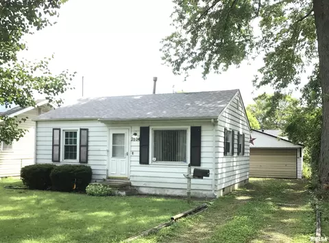 2804 Hoover Ave, Springfield, IL 62703